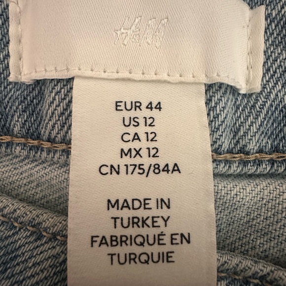 H&M Light Blue Straight Leg Women's Jeans - Picture 4 of 4
